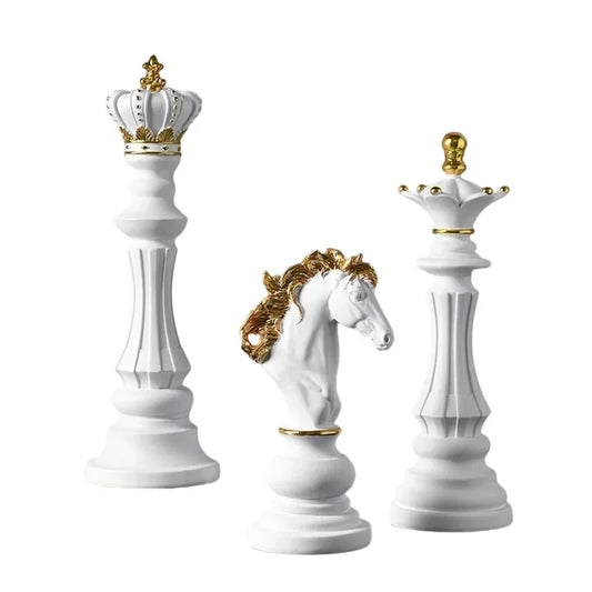 Chess Resin Ornaments Desk Decor Crafts King Queen Small Chess Statue Nordic Home Artwork Living Room Decoration Furnishings